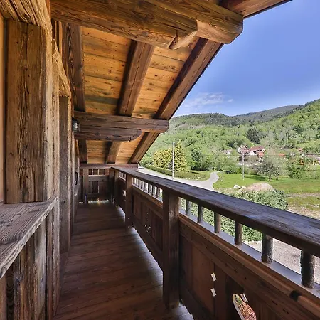 Hohneck 4 étoiles, Vieux Bois Et Pierre, Spa, Sauna, Borne De Recharge Chalet Stosswihr