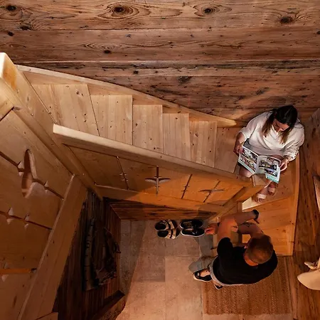Chalet Hohneck 4 étoiles, Vieux Bois Et Pierre, Spa, Sauna, Borne De Recharge Stosswihr
