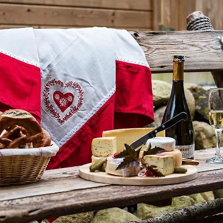 Σαλέ Hohneck 4 Etoiles, Vieux Bois Et Pierre, Spa, Sauna, Borne De Recharge Stosswihr